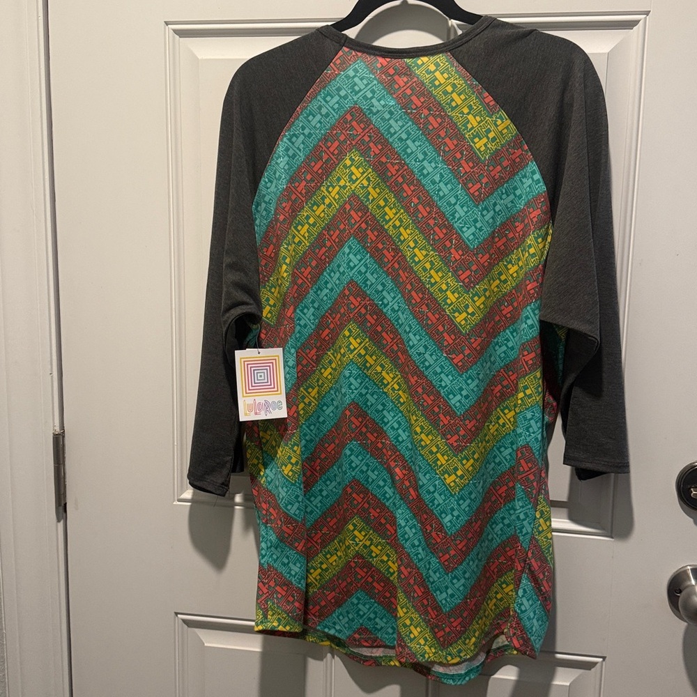 2 for $10 BUNDLE AND SAVE Multicolor Chevron Raglan Top with Black Sleeves - Picture 3 of 6